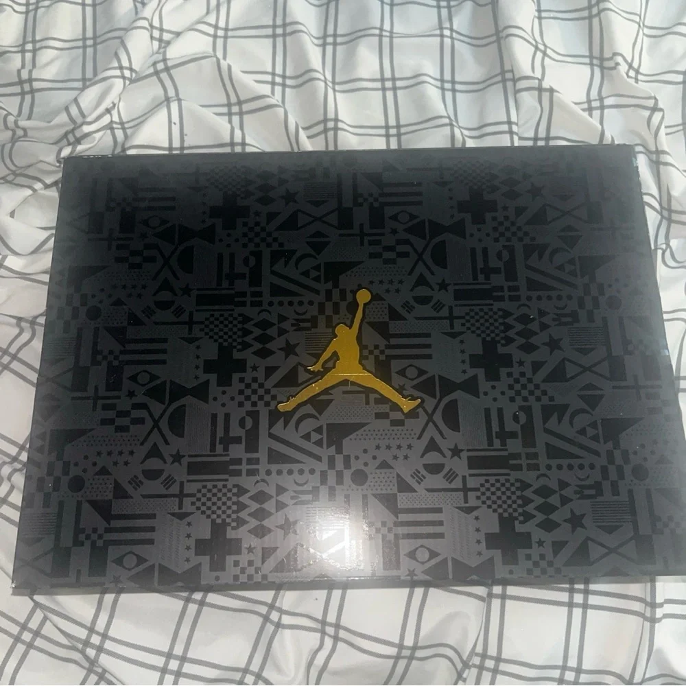 Air Jordan Fiba 12 - Picture 5 of 6